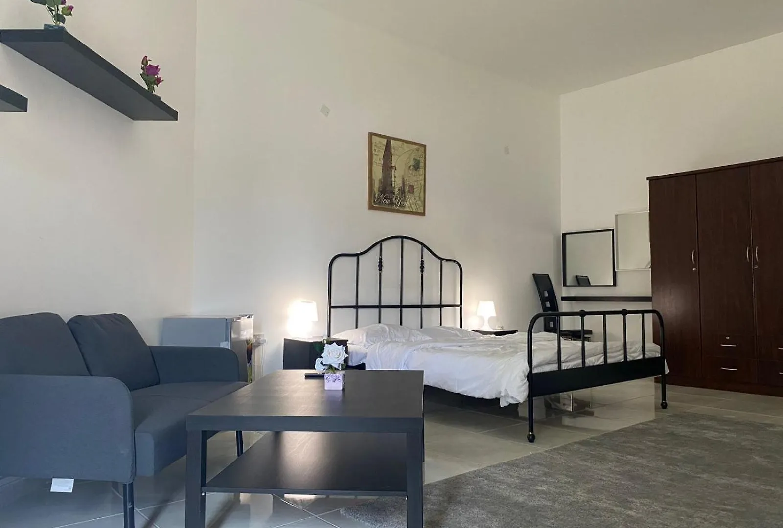 דובאי Comfortable Private Rooms In Compound Housing איחוד האמירויות הערביות