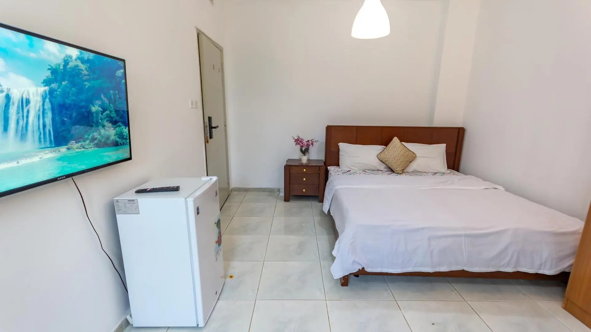 בית הארחה דובאי Comfortable Private Rooms In Compound Housing