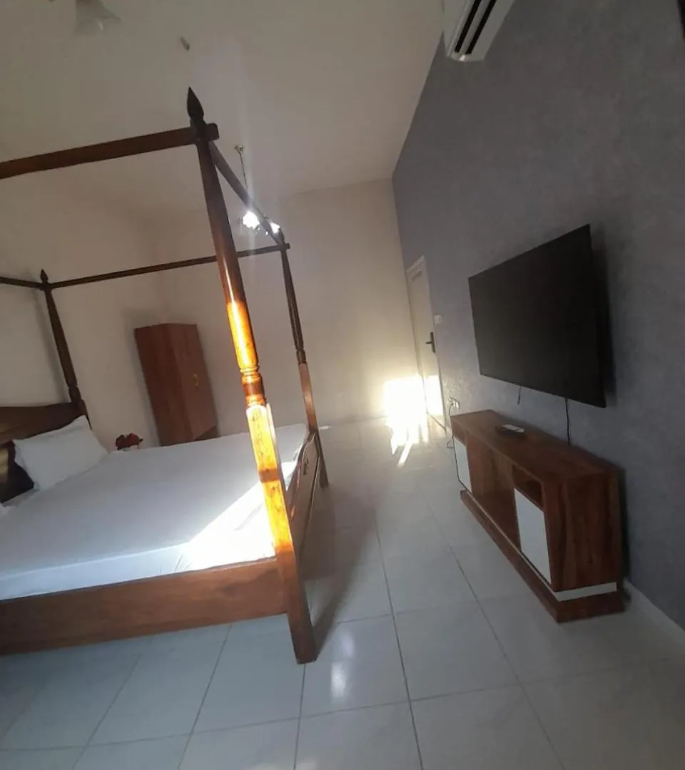 דובאי Comfortable Private Rooms In Compound Housing איחוד האמירויות הערביות