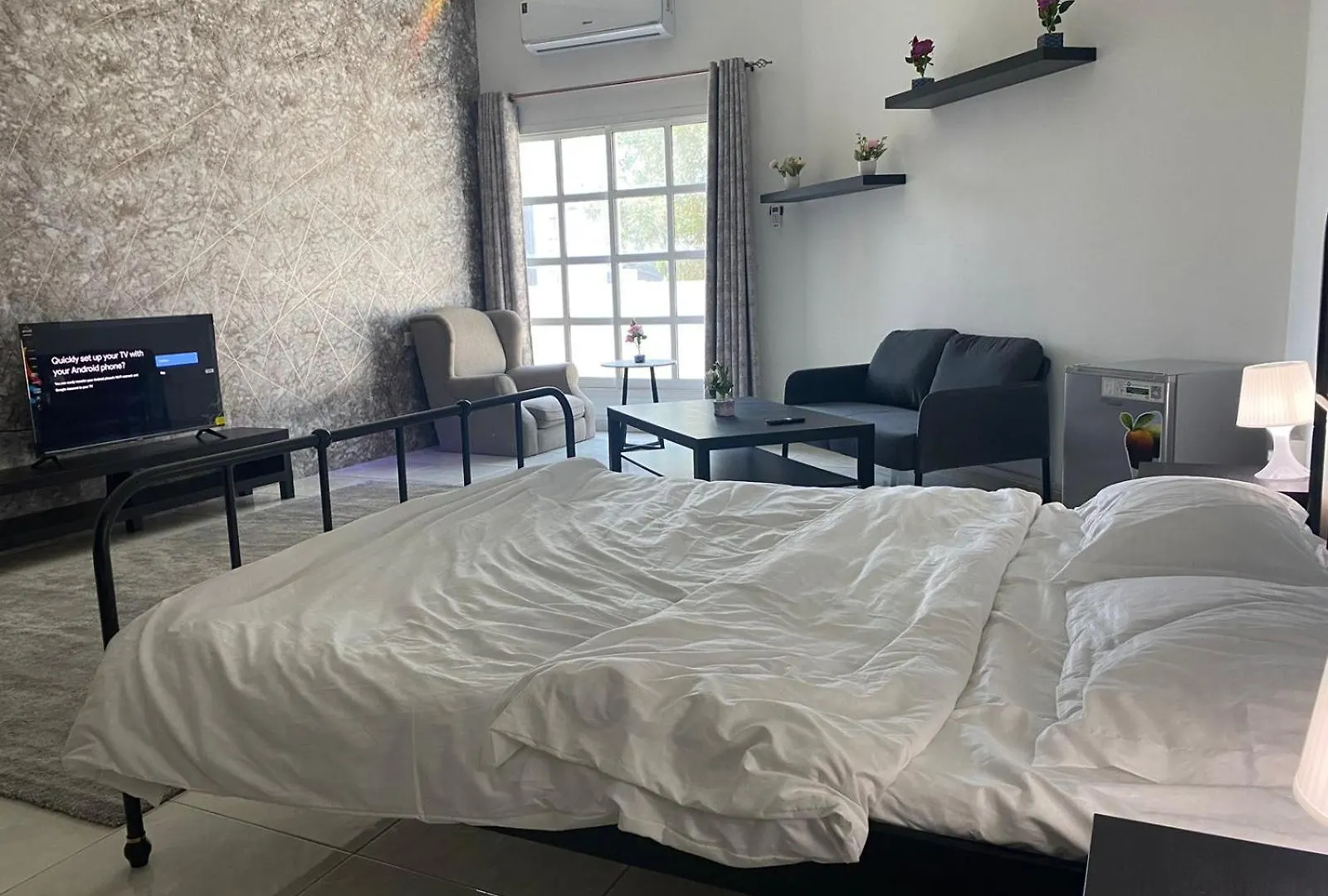 Comfortable Private Rooms In Compound Housing Dubai Guest house